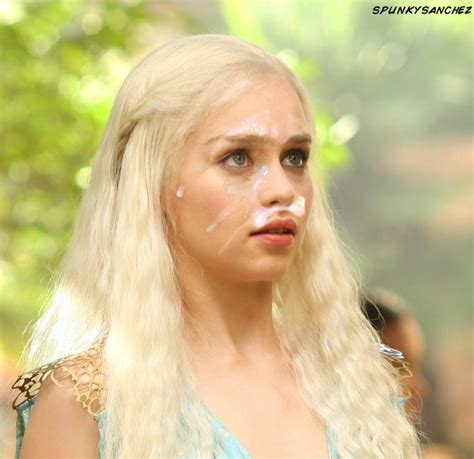 daenerys naked|Daenerys Targaryen Porn comics, Rule 34, Cartoon porn .